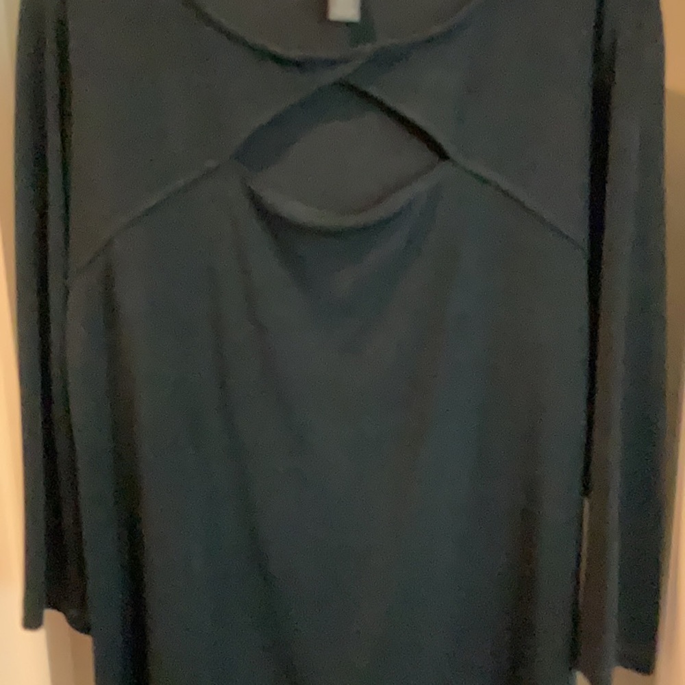 Chicos Travelers Top Sexy Black Size 2
